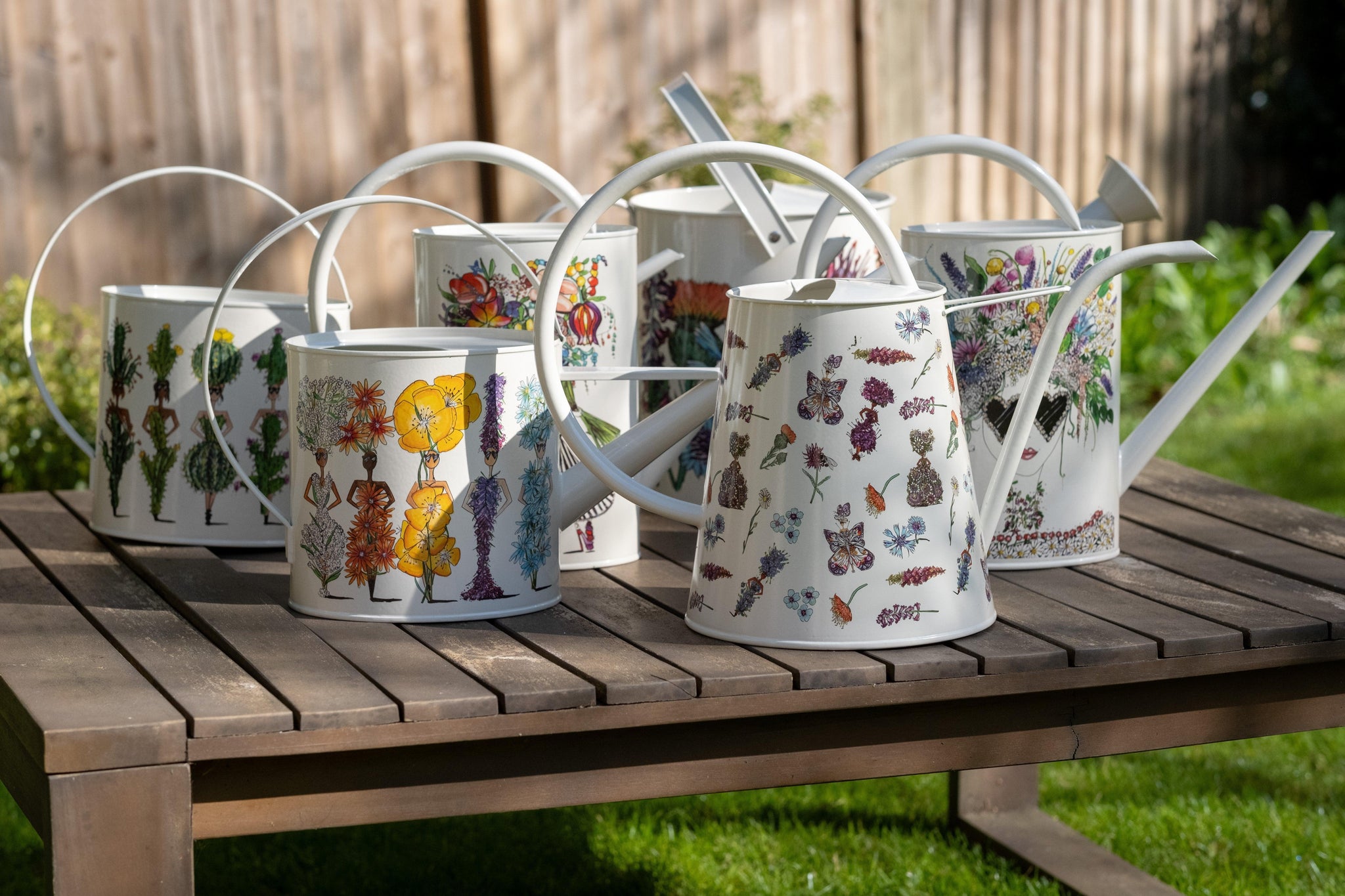 Charlotte Posner Spiked in Style Watering Can – Decorative